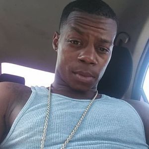 Meet your Posher, Derrick